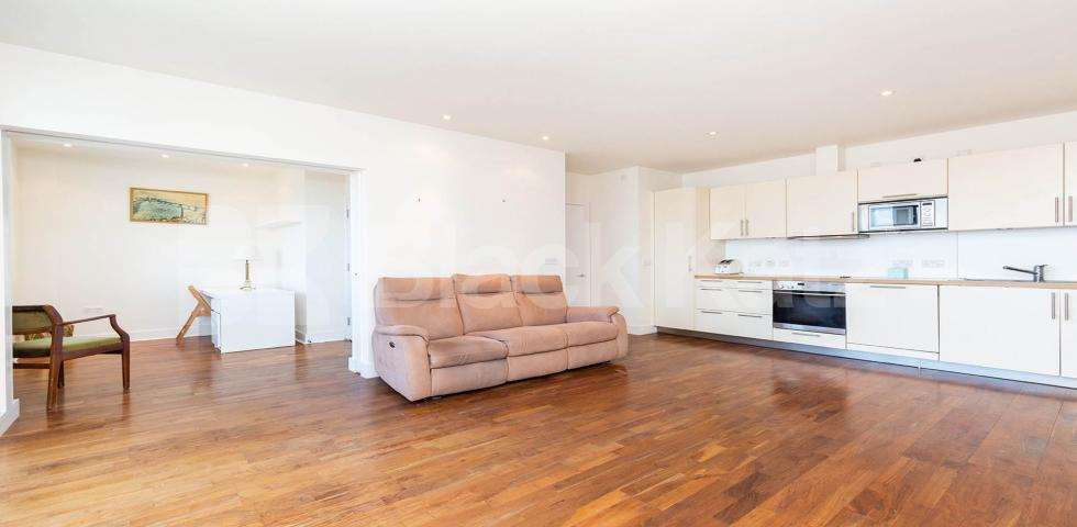 			Fantastic New Instruction Two Bed Apartment !, 2 Bedroom, 2 bath, 1 reception Apartment			 Crouch End Hill, Crouch End